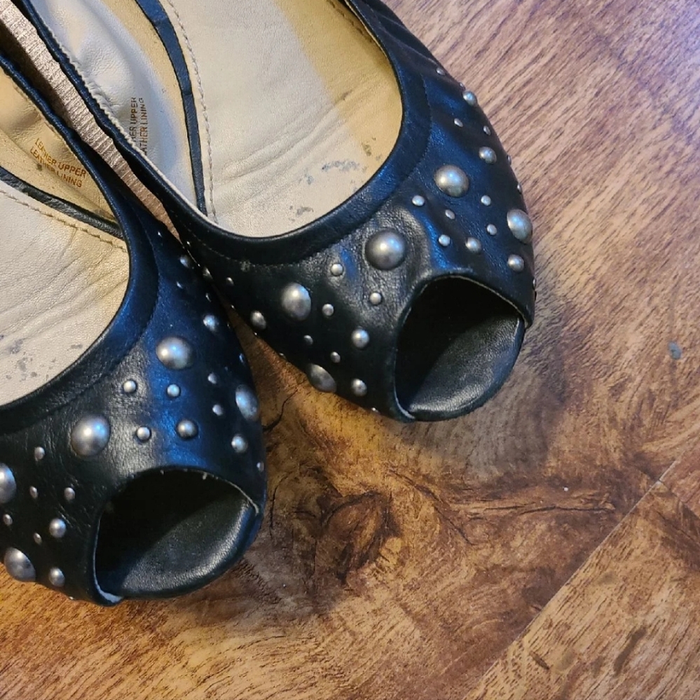 Vera Wang flats
